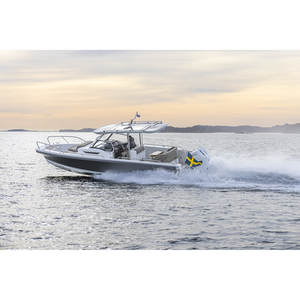 Nimbus Tender 9 (T9) Profesional, 9.35m de eslora, 2.95m de ancho, motor fueraborda de gasolina, 2 camas, 1 cabina - Product Image 3