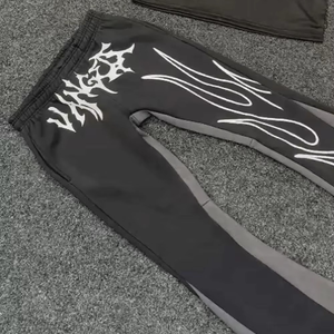 ชุดวอร์มสองชิ้นเสื้อแขนสั้นกางเกงเปลวไฟโกธิคเครื่องแต่งกายลำลองแฟชั่นสตรีทแวร์สีดำสีขาว - Product Image 3