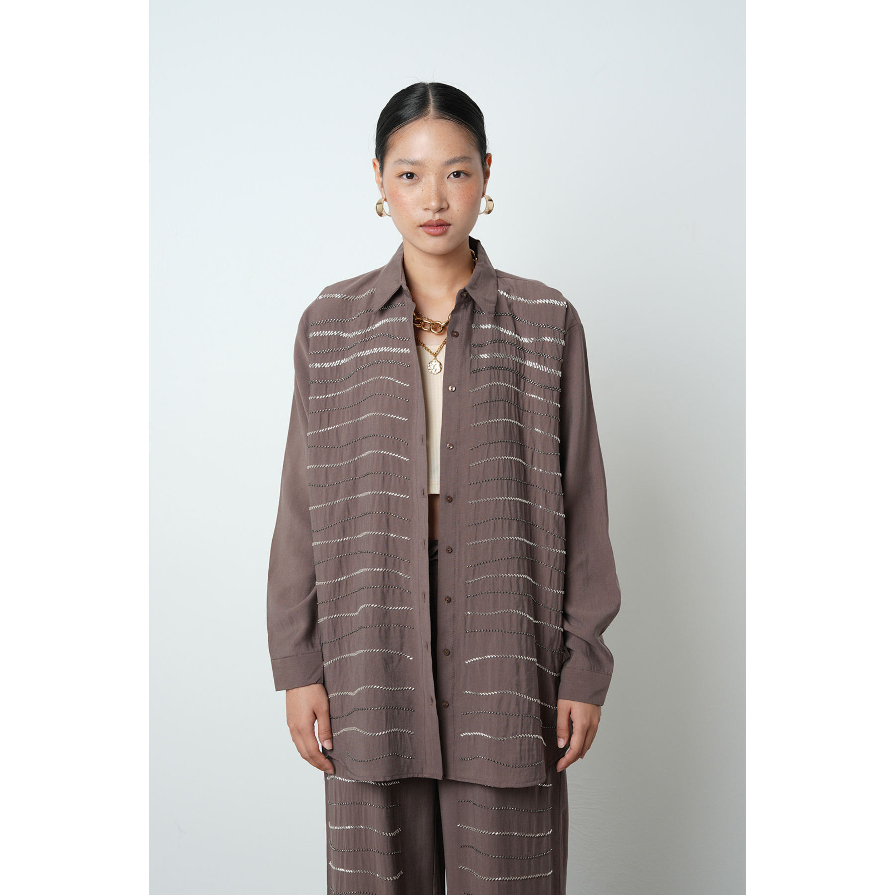 สีน้ำตาล