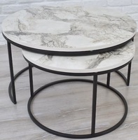 Table d'appoint en fer de salon couleur noire avec dessus en marbre blanc Table basse arrondie Table d'appoint de canapé en fer de luxe qualité Standard