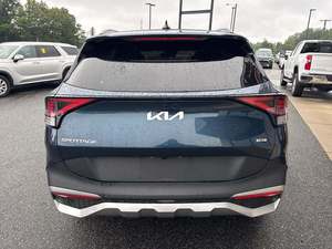 Clean Blue 2024 para Sportage Hybrid SUV AWD, Asientos de Cuero Usados, Paquete Premium, Sistema de Navegación Bluetooth, Techo Solar, Calefacción, Lado Izquierdo - Product Image 4