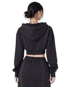 Sweat-shirt à capuche zippé court noir personnalisé pour femme, manches longues, avec surpiqûres contrastées, style streetwear décontracté, haut tendance - Product Image 2