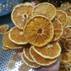 Rodajas de naranja secas aromáticas hechas en Vietnam para decoración artesanal de infusión de bebidas y coberturas de postres - Product Image 1