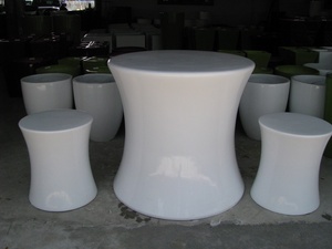 Fontaine d'eau en terrazzo écologique GOL Pottery, finition sculptée à la main, design moderne, formes rondes/carrées, grande/moyenne, pour sol - Vente en gros - Product Image 2