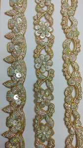 Rubans brodés à la main sur mesure et lacets dans divers modèles pour robes de mariée haut de gamme et pour la revente. - Product Image 6