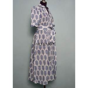 Robe trapèze mi-longue pour femme en pur coton, imprimé numérique floral délicat, taille naturelle, avec ceinture élégante, idéale pour les fêtes - Product Image 5