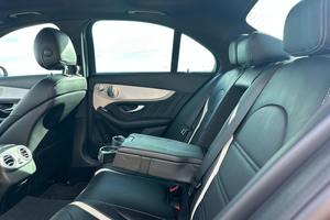 Mercedes-AMG C63 S Sedan d'occasion haut de gamme 2021, environ 21 800 milles, V8 biturbo de 503 ch - Product Image 5