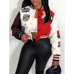 Veste universitaire à forte demande pour femmes-Prix de gros Offre Spéciale design court élégant avec des patchs brodés personnalisés - Product Image 1