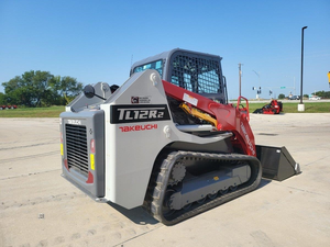 Chargeuse sur pneus Takeuchi TL12R2, 5,58 tonnes, moteur diesel 83 kW, PLC et pompe Huade Hydraulics haute efficacité - Product Image 3