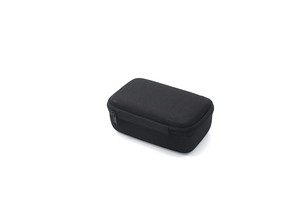 Étui EVA de voyage portable écologique et fabriqué avec poignée Mutispandex noir et inserts - Product Image 4