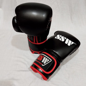 Guantes de boxeo de PVC de primera calidad al mejor precio Etiqueta privada personalizable para Kickboxing Tallas profesionales de alta demanda - Product Image 2