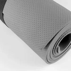 Tappetino Yoga Personalizzato Veronica - Gadget su Misura per Appassionati di Fitness - Product Image 2
