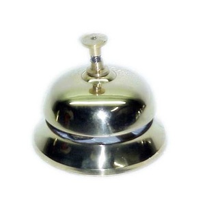 Cloche à main en laiton antique avec poignée en bois cloche à suspendre au mur cloche de bureau article de décoration intérieure de haute qualité article de luxe en gros - Product Image 3