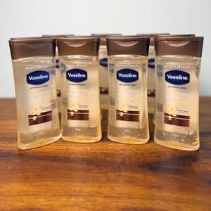 Compra al por Mayor Aceite Corporal Vaseline Cocoa Radiant para una Piel Radiante 200ml |   Aceite Corporal Premium Vaseline Cocoa Glow para Aliviar la Piel Seca - Product Image 5