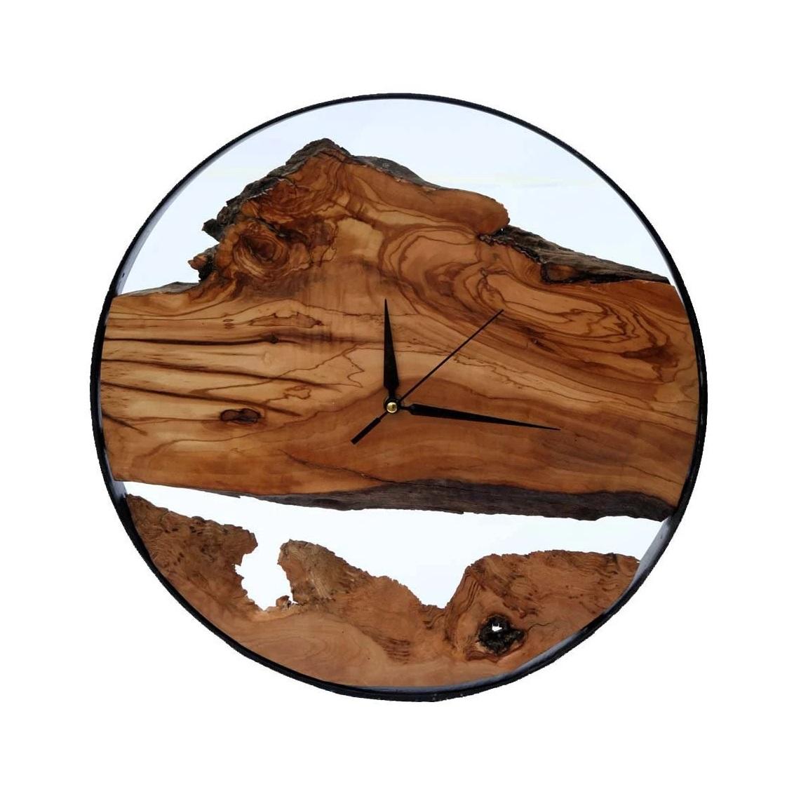 สีน้ำตาล