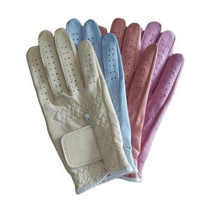 Gants de golf de qualité supérieure personnalisables pour hommes et femmes Gants de golf sur mesure lavables en cuir véritable Cabretta pour les golfeurs - Product Image 6