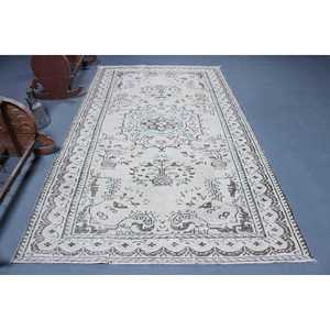 พรมตุรกีขนาด 5.4x9.3 ฟุต, พรมวินเทจขนาดใหญ่, พรมเปอร์เซียสีขาว - Product Image 1