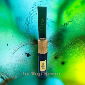 Vetiver <b>Oud</b> Scented Product - Product Image 2