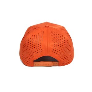 Casquette de golf à séchage rapide, prix usine, avec cordon, bande anti-transpiration, trous découpés au laser, logo personnalisé en patch de caoutchouc - Product Image 4