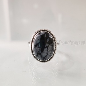 Anillo para Mujer con Obsidiana Natural en Forma de Copo de Nieve, Banda Simple, Regalo de Navidad o Aniversario, Joyería Hecha a Mano, Anillo de Plata Esterlina 925 - Product Image 4