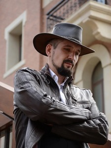 Sombreros de vaquero Retro de cuero genuino para hombre, gorra de Caballero de piel de vaca Real de mezclilla occidental para hombre, Color negro, marrón, hecho a medida de fábrica - Product Image 4