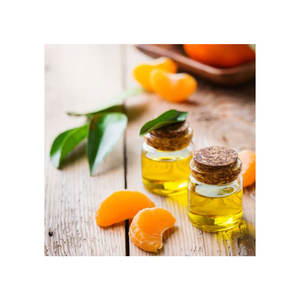 100% huile essentielle de mandarine biologique naturelle pure approvisionnement d'usine huile de support en gros pour le blanchiment de la peau - Product Image 1