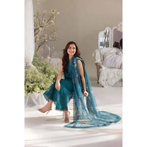Sobia Nazir Luxury '25 D2A-TC-1133 Robe en mousseline de soie à manches trois-quarts pour le printemps/été - Product Image 3
