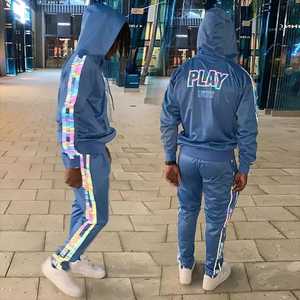 ชุดวอร์มกำมะหยี่เนื้อนุ่มแบบสลิมฟิต 2 ชิ้น สไตล์ Juicy Couture พร้อมโลโก้สั่งทำพิเศษ ผ้ากำมะหยี่เนื้อหนาแบบครอป ยืดได้ 4 ทิศทาง สีสันตามสั่ง สำหรับทั้งชายและหญิง - Product Image 4