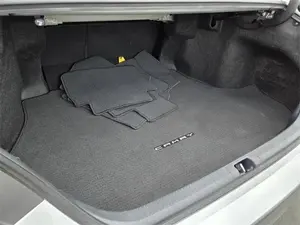 Camry LE Sedán 2024 con Asientos de Cuero, Luces LED, Techo Solar Panorámico y Transmisión Automática - Product Image 2