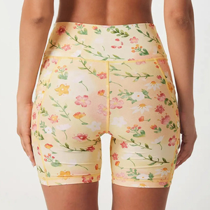 Venta caliente Pantalones cortos de yoga Impresión de sublimación Nueva llegada Producto Personalizado Logotipo Imprimir Mujeres Pantalones cortos de gimnasio - Product Image 4