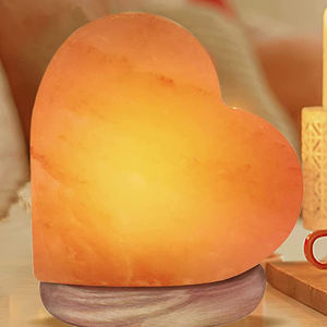 Lampe au sel de l'Himalaya naturel Heart-Design Styles nautiques Lampe d'amour du Pakistan Fabriqué Himaliyan Décoration de bureau à domicile - Product Image 3