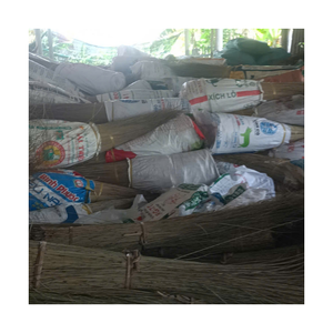 Palo de escoba COCO VIETNAM-CALIDAD SUPERIOR y SUMINISTRO DE EXPORTACIÓN CALIENTE con DISPONIBILIDAD A GRANEL desde 99 GD EXPORTACIÓN DE FÁBRICA CONFIABLE - Product Image 4