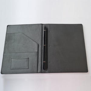 Dossier de menu de restaurant en cuir véritable personnalisé avec vis pour manches réglables pour hôtels et restaurants - Product Image 1