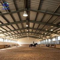 Structure en acier préfabriquée pour manège équestre, arène d'entraînement équestre intérieure personnalisée, bâtiment agricole en métal