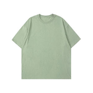 เสื้อยืดผู้ชายโอเวอร์ไซส์ลำลองครอปบ็อกซี่ใส่ได้พอดีกับผ้า240กรัมน้ำหนักผ้าพิมพ์ลายถ่ายโอนความร้อนแบบกำหนดเองสีดำและสีขาว - Product Image 1