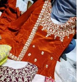 Diseñador moderno sin coser bordado a mano hermosos trajes caros para mujeres moda india-Fiestas de estilo tradicional hacia adelante - Product Image 3