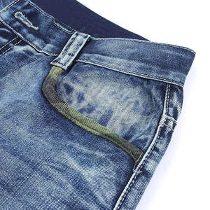 Shorts en jean pour hommes, lavage à l'acide, délavage clair, longueur genou, style décontracté respirant pour l'été, fabrication sur mesure - Product Image 2