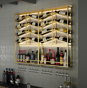 Porte-bouteilles mural vertical en métal pour 9 bouteilles. Décoration de cuisine élégante disponible à prix de gros. - Product Image 4