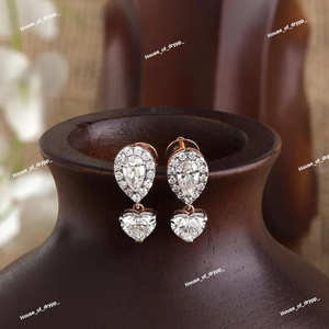 Pendientes de Plata con Forma de Marquesa y Corazón con Engaste Halo, Diamante Moissanita, Diseño Elegante y Brillante para Uso Diario y Regalos - Product Image 2