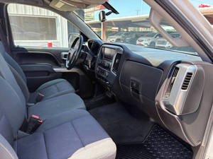 Auto Usado de Calidad a Precio Accesible, Chevrolet Silverado 1500 2015, Volante a la Izquierda - Product Image 2