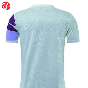 ชุดเสื้อฟุตบอลคอกลมแบบใหม่สำหรับผู้ใหญ่ ตัดเย็บด้วยระบบอัตโนมัติ ชุดกีฬาฟุตบอล ปักชื่อได้ ผลิตจากโพลีเอสเตอร์ 100% กันน้ำ - Product Image 6