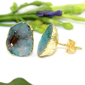 ต่างหูเม็ดเดี่ยวสีเขียวขุ่นธรรมชาติทำด้วยมือชุบอิเล็คโทรเพลทเครื่องประดับขายส่ง - Product Image 2