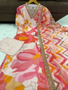 À la mode lourd rayonne brodé imprimé Kurti pantalon Dupatta ensemble Viscose Salwar fête porter forte demande indien pakistanais - Product Image 6