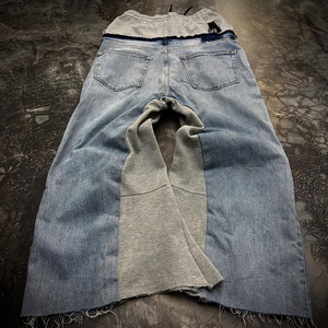 Fabricants en gros Lavage à l'acide personnalisé Ourlet effiloché Streetwear Hip Hop Baggy Patchwork pour hommes déchiré droit Design personnalisable - Product Image 4