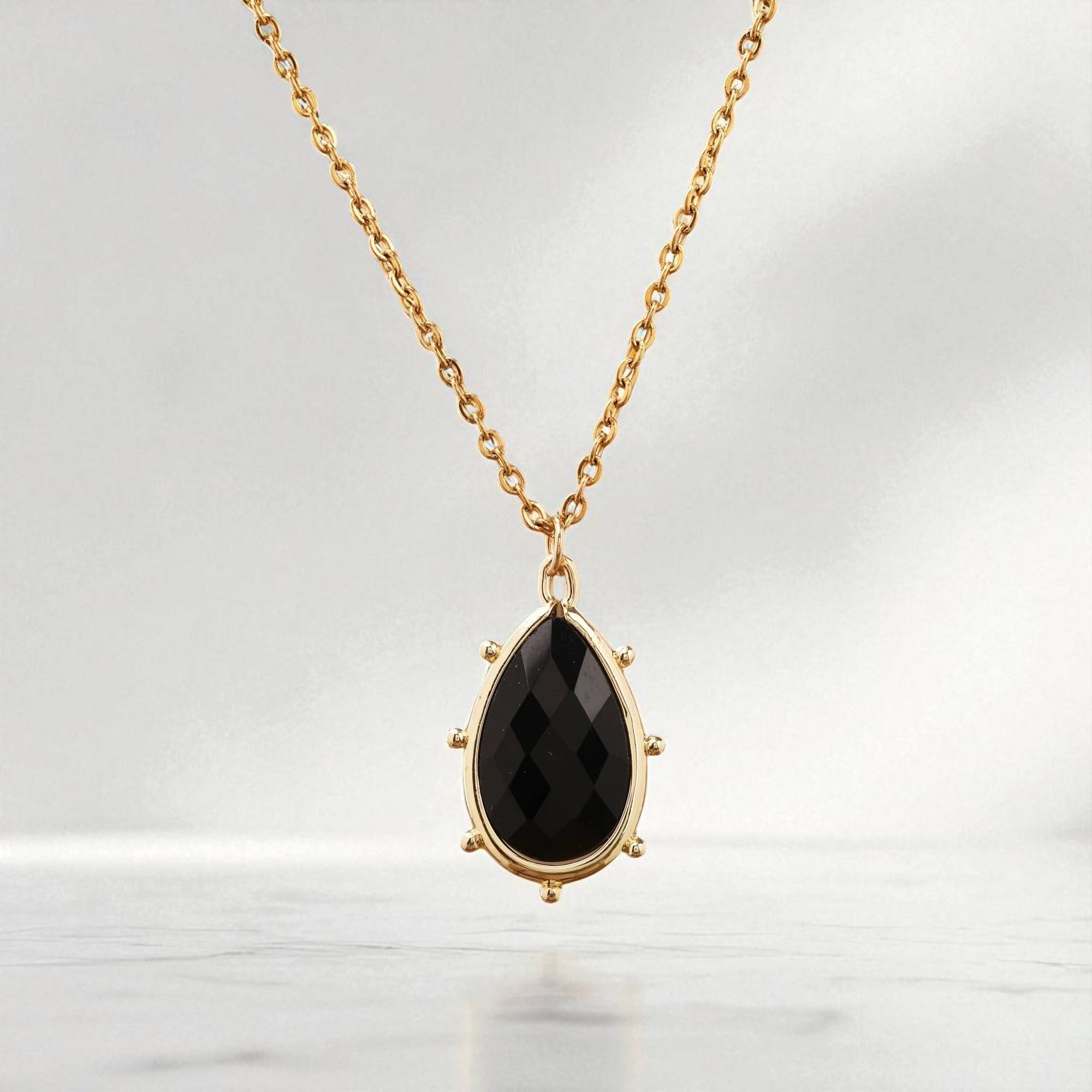 โอนิกซ์สีดำ