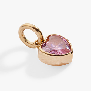 Pendentif en quartz rose en forme de cœur, pierre de naissance d'octobre, pierre précieuse rose plaquée or, charme délicat fait à la main, bijoux pour femmes - Product Image 2