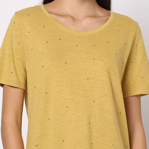 T-shirt à manches courtes orné de jaune moutarde pour femmes, T-shirt en coton d'été décontracté de style Y2K à coupe ample pour un usage quotidien - Product Image 5
