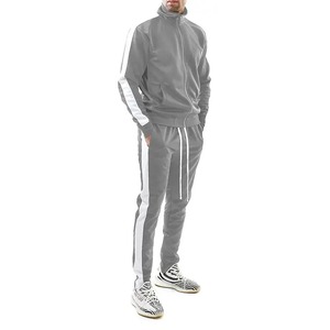 Nueva moda para hombres personalizados Slim Fit Athletic Full Zip Poliéster Entrenamiento Fitness Set Chándales Hombres Chándal Set OEM - Product Image 1