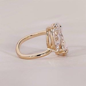Bague Toi Moi en diamant de laboratoire taille poire de 1,01 carat, en or jaune 14 carats, bande incurvée, bijoux fins, cadeau pour les mariées, propositions de mariage - Product Image 2