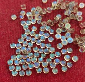 Cabochon rond en Labradorite naturelle 4mm-Labradorite de qualité supérieure - Product Image 3